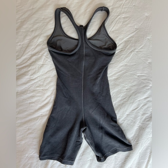 SKIMS Outdoor Mid Thigh Onesie - Small - Picture 3 of 5